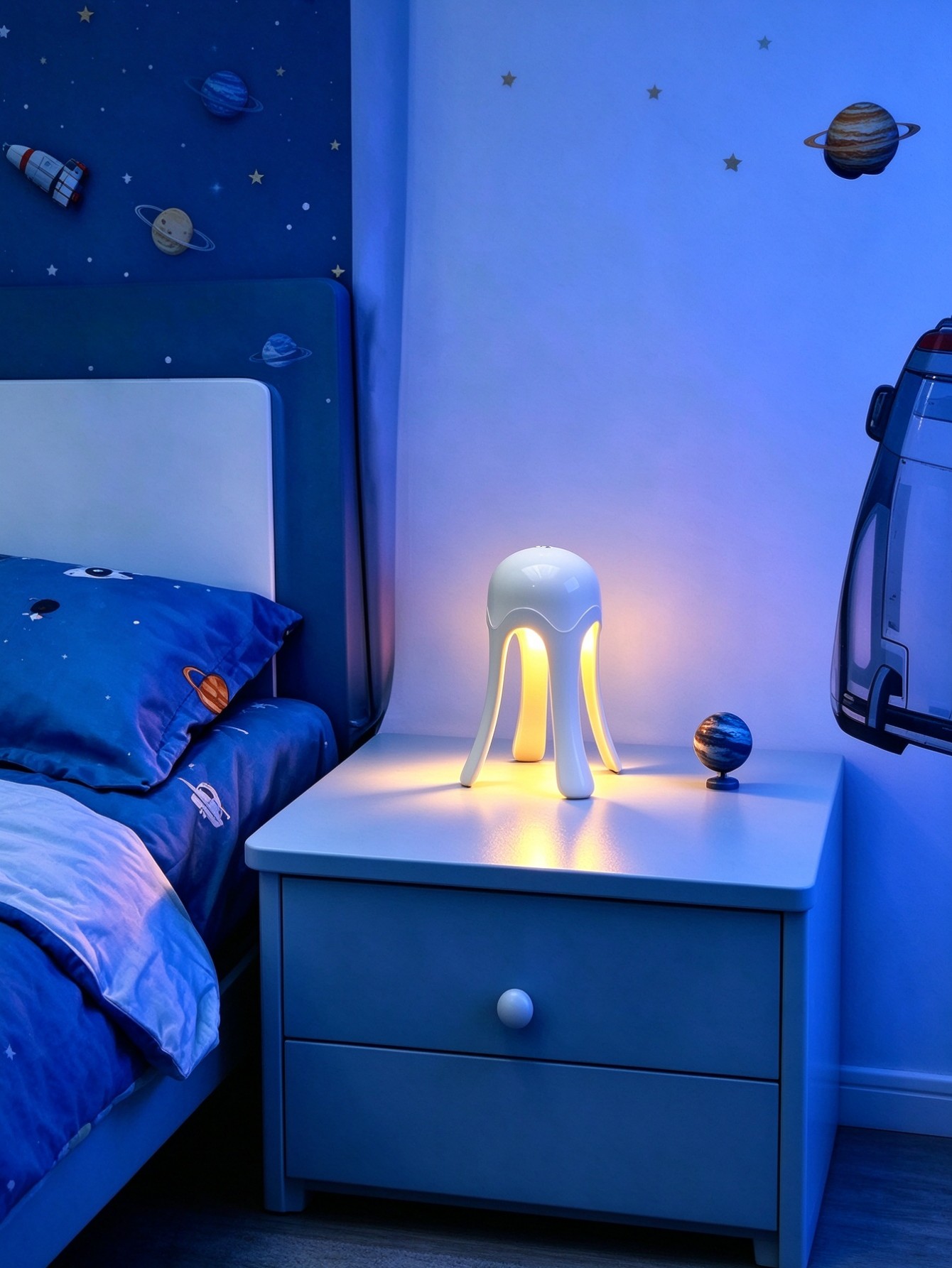 Compact size & stable base, po - огляд і ціна Desk Lamp